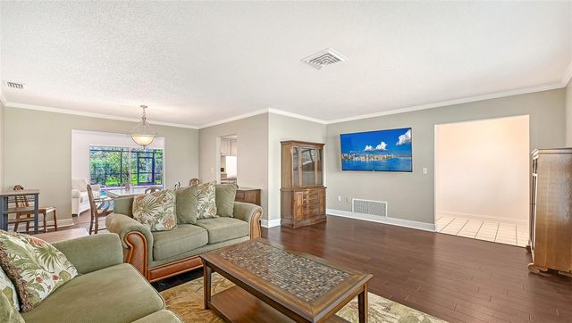 1024 DEER RUN, Venice, FL 34293