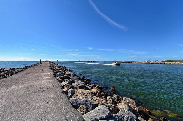 1024 DEER RUN, Venice, FL 34293