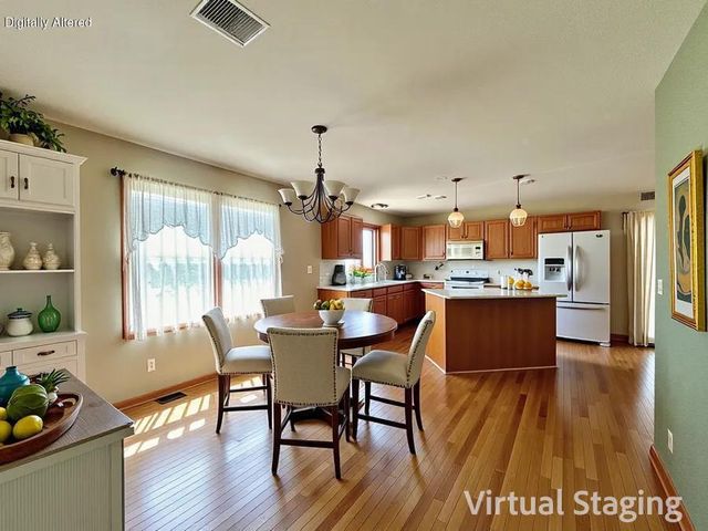 2215 28 th AVENUE, Kenosha, WI 53140