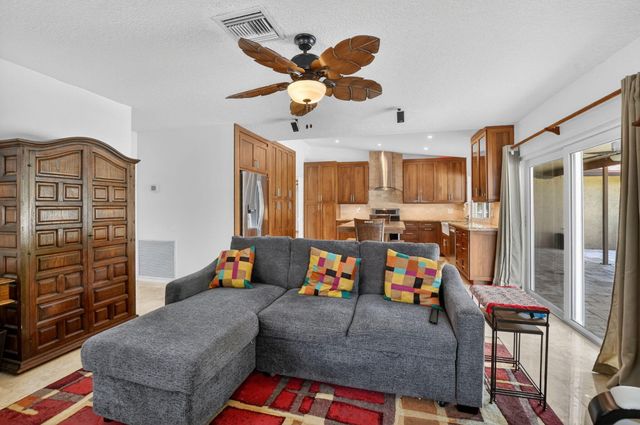 20876 Sugarloaf Lane, Boca Raton, FL 33428