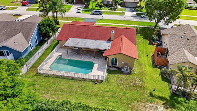 20876 Sugarloaf Lane, Boca Raton, FL 33428