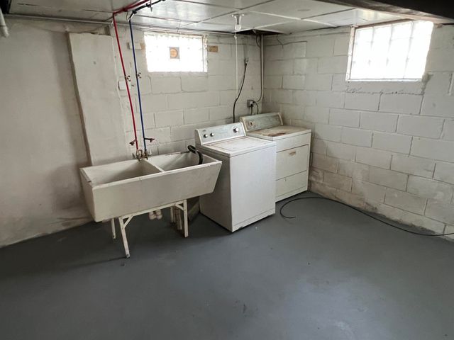 8269 Rivard Avenue, Warren, MI 48089