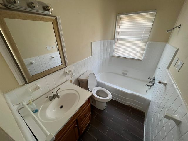 8269 Rivard Avenue, Warren, MI 48089