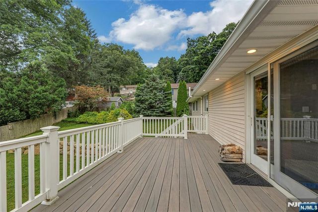 406 High Crest Drive, West Milford, NJ 07480