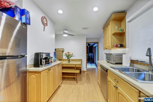406 High Crest Drive, West Milford, NJ 07480