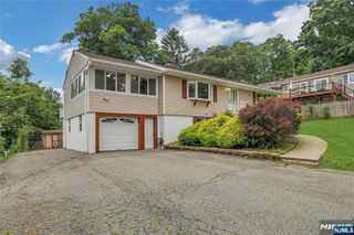 406 High Crest Drive, West Milford, NJ 07480