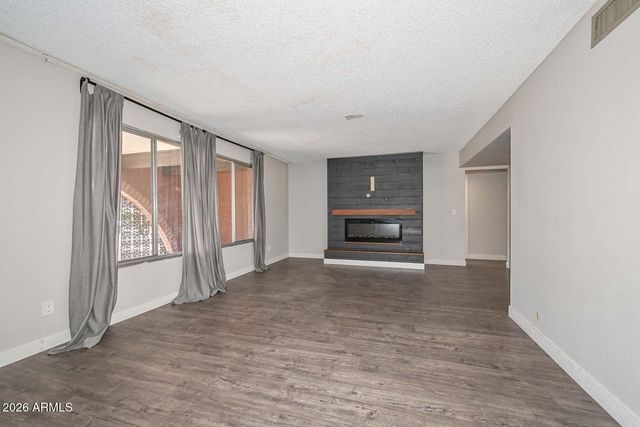 8442 N 48TH Drive, Glendale, AZ 85302