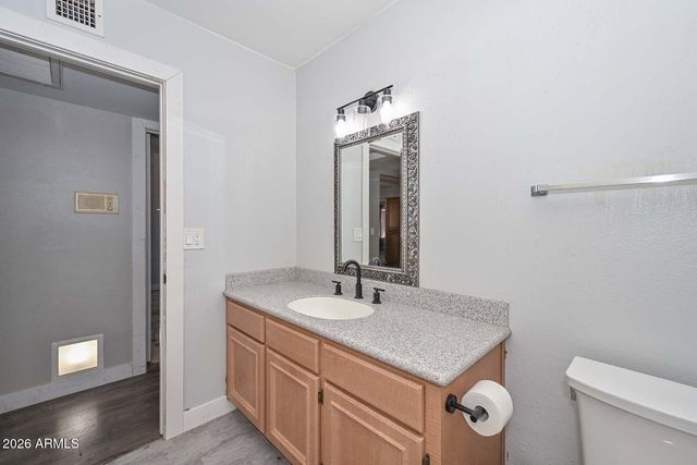 8442 N 48TH Drive, Glendale, AZ 85302