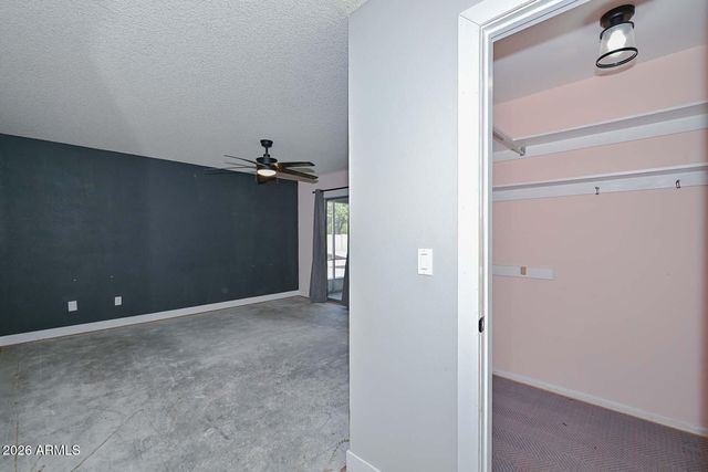 8442 N 48TH Drive, Glendale, AZ 85302