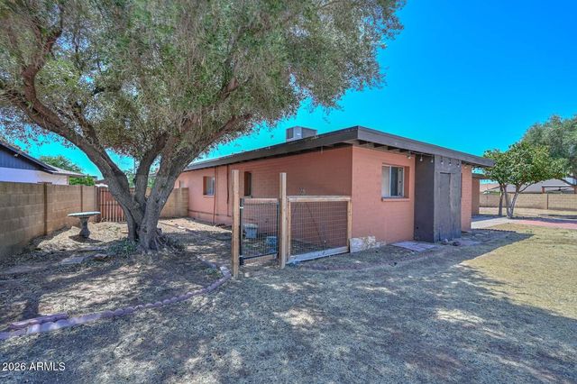 8442 N 48TH Drive, Glendale, AZ 85302