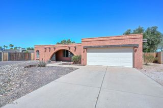 8442 N 48TH Drive, Glendale, AZ 85302