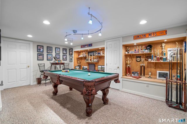7 Hannah Lane, Monroe, CT 06468