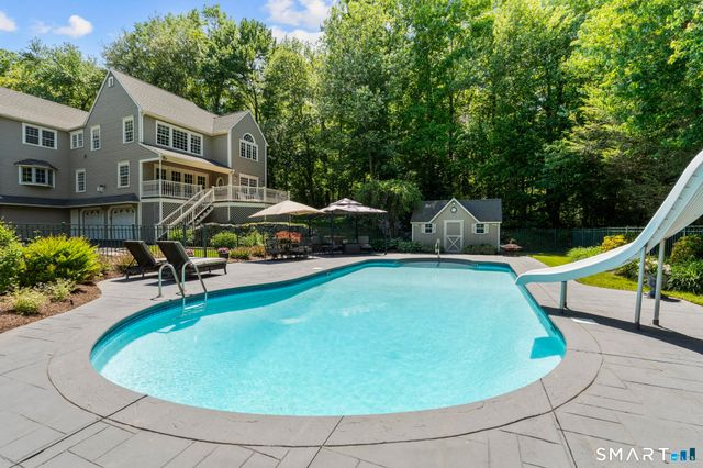 7 Hannah Lane, Monroe, CT 06468