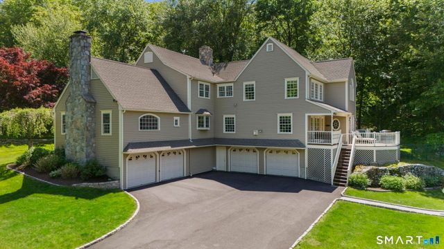 7 Hannah Lane, Monroe, CT 06468