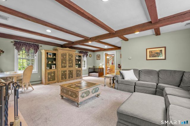 7 Hannah Lane, Monroe, CT 06468