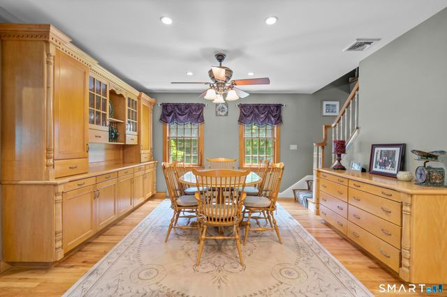 7 Hannah Lane, Monroe, CT 06468