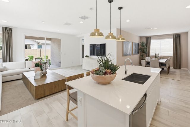 15614 W MIAMI Street, Goodyear, AZ 85338