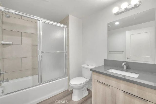 501 W Foothill Boulevard 104, Claremont, CA 91711