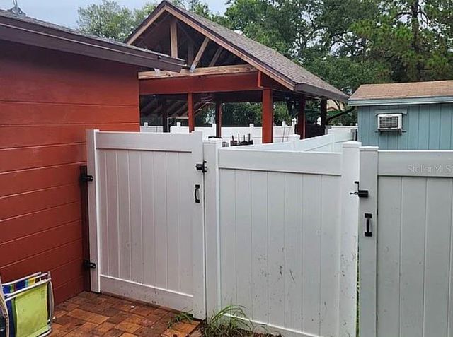 5673 97TH WAY N, St Petersburg, FL 33708