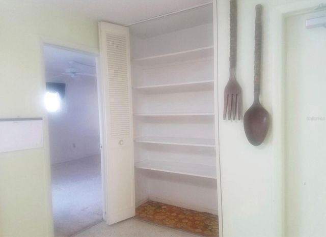 5673 97TH WAY N, St Petersburg, FL 33708
