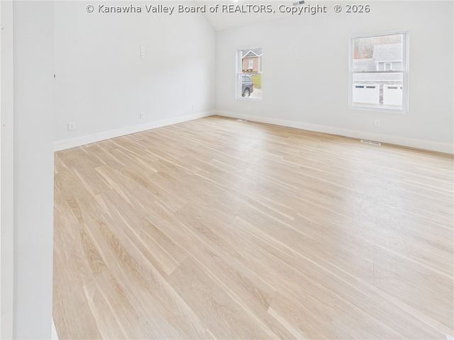 255 Castleknock Road, Winfield, WV 25213