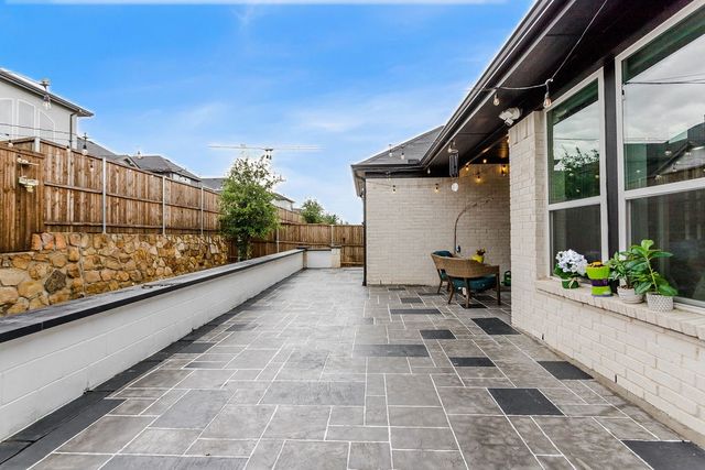 10942 Grayhead Drive, Frisco, TX 75035