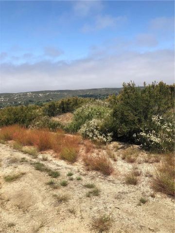 10 Treasure Drive, Hemet, CA 92544