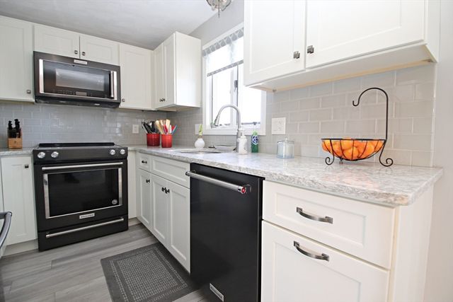 504 Reynolds Drive 504, Saugus, MA 01906