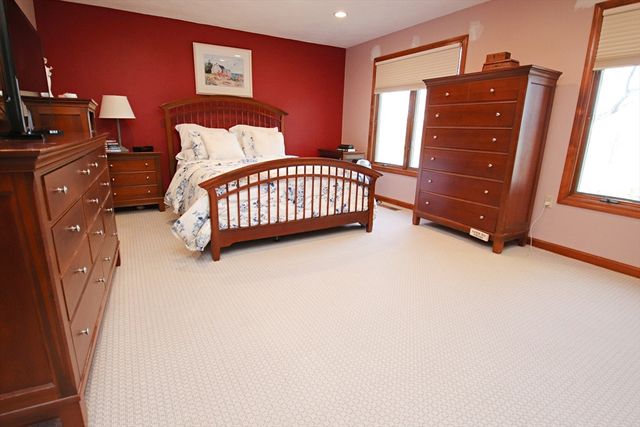 504 Reynolds Drive 504, Saugus, MA 01906