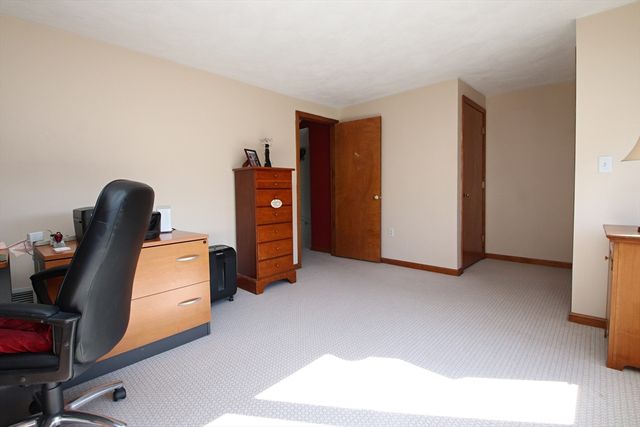 504 Reynolds Drive 504, Saugus, MA 01906