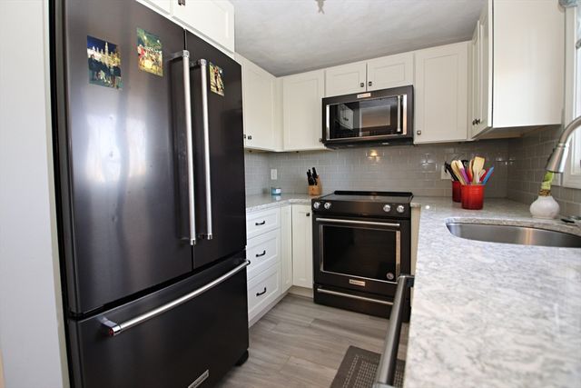 504 Reynolds Drive 504, Saugus, MA 01906