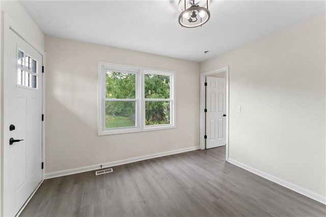 2010 N 27th Street, Kansas City, KS 66104