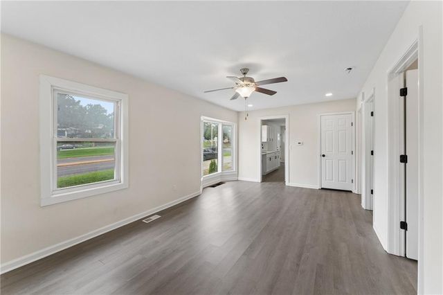 2010 N 27th Street, Kansas City, KS 66104