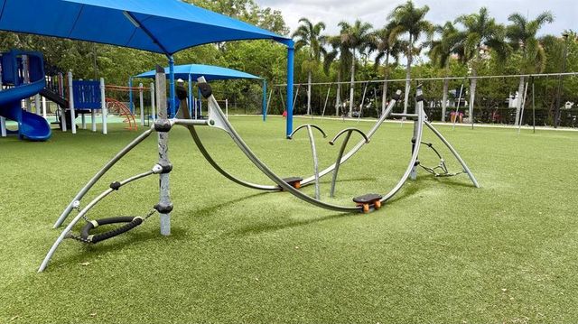 5717 Coral Lake Dr 205, Pompano Beach, FL 33063