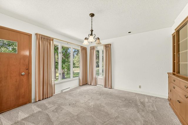 1230 4th Street NW, Rochester, MN 55901