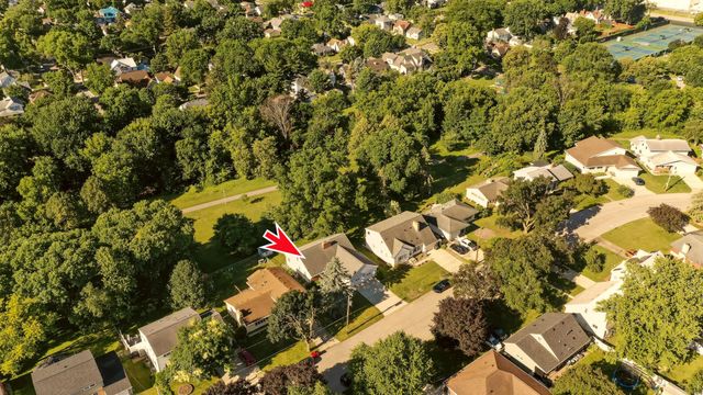 1230 4th Street NW, Rochester, MN 55901