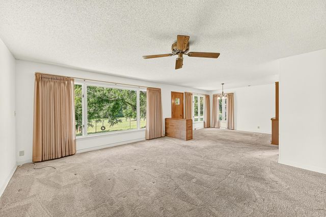1230 4th Street NW, Rochester, MN 55901