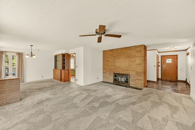 1230 4th Street NW, Rochester, MN 55901