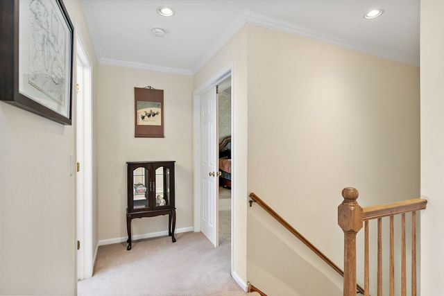 925 Cortney Drive, Carpentersville, IL 60110