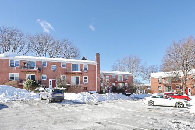 51 Bon Aire Circle 7707, Suffern, NY 10901