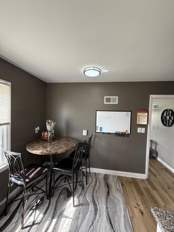 7331 43rd AVENUE, Kenosha, WI 53142