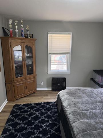 7331 43rd AVENUE, Kenosha, WI 53142