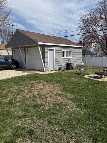 7331 43rd AVENUE, Kenosha, WI 53142
