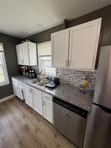 7331 43rd AVENUE, Kenosha, WI 53142