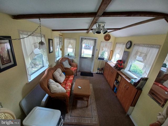 2 PARK AVE, Monroeville, NJ 08343