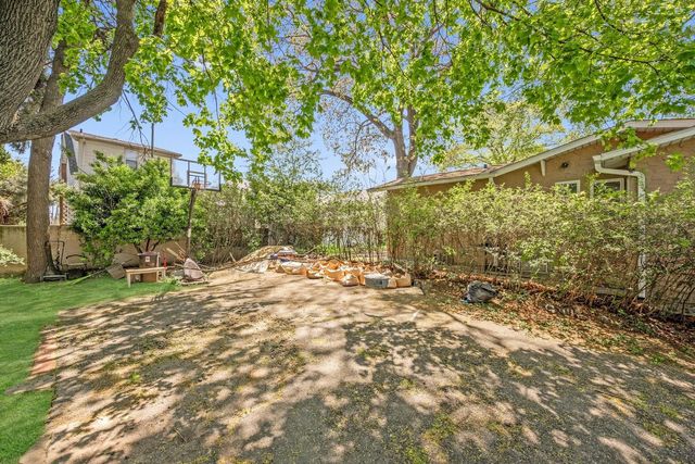 92 Ridgewood Ave Avenue, Yonkers, NY 10704