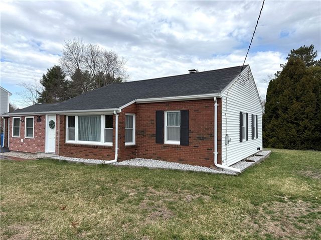 461 River Road, Lincoln, RI 02865