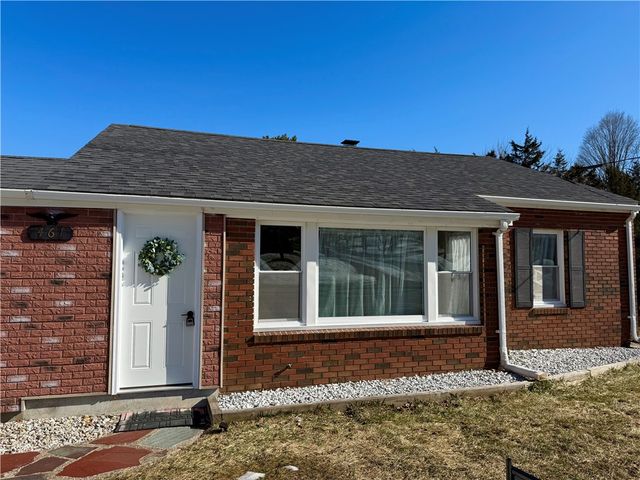 461 River Road, Lincoln, RI 02865