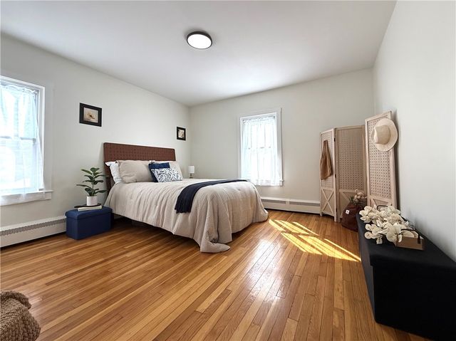 461 River Road, Lincoln, RI 02865