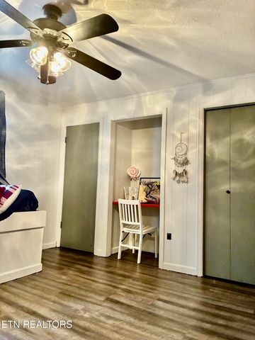 242 Adams Lane, Jellico, TN 37762